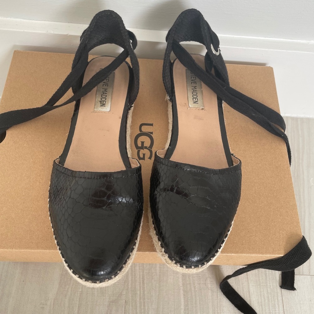 Steve Madden espadrilles wrap up ankle sandals